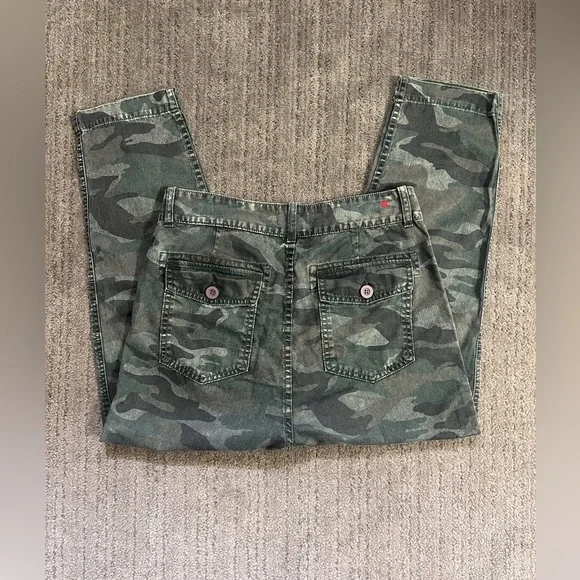 SUNDRY Women’s Camouflage Pocket Pant - Mineral Wash Charcoal - Size 29 - Picture 7 of 11